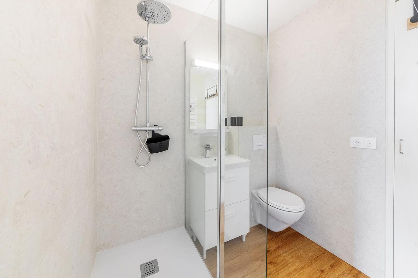 Bellevue, Appartement T2, Terrasse & Parking Rennes Eksteriør bilde