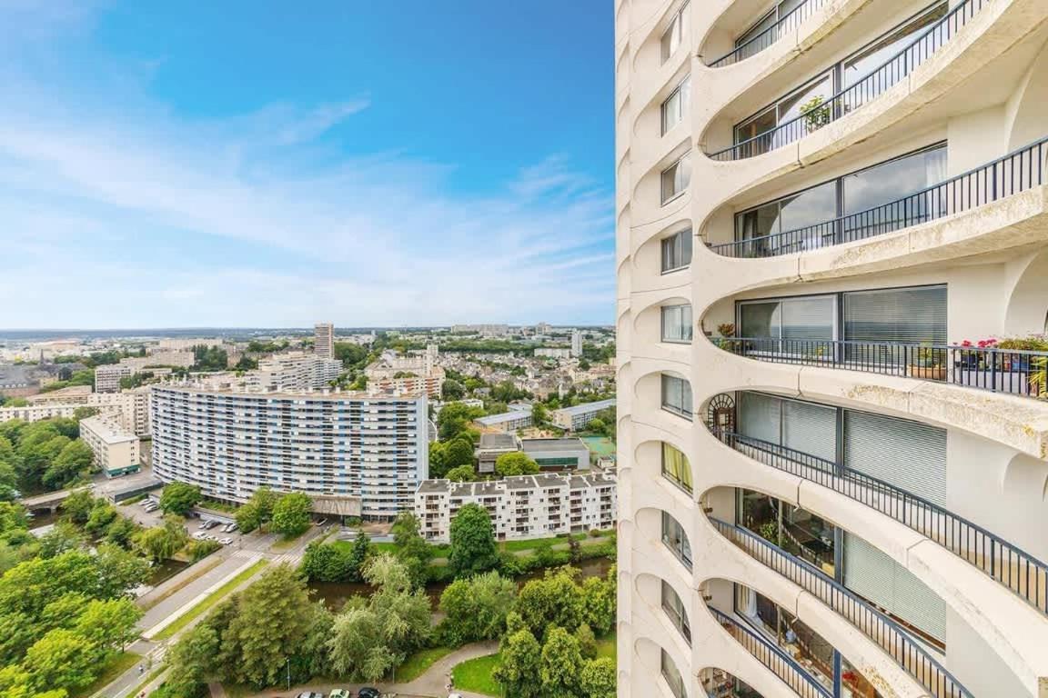 Bellevue, Appartement T2, Terrasse & Parking Rennes Eksteriør bilde